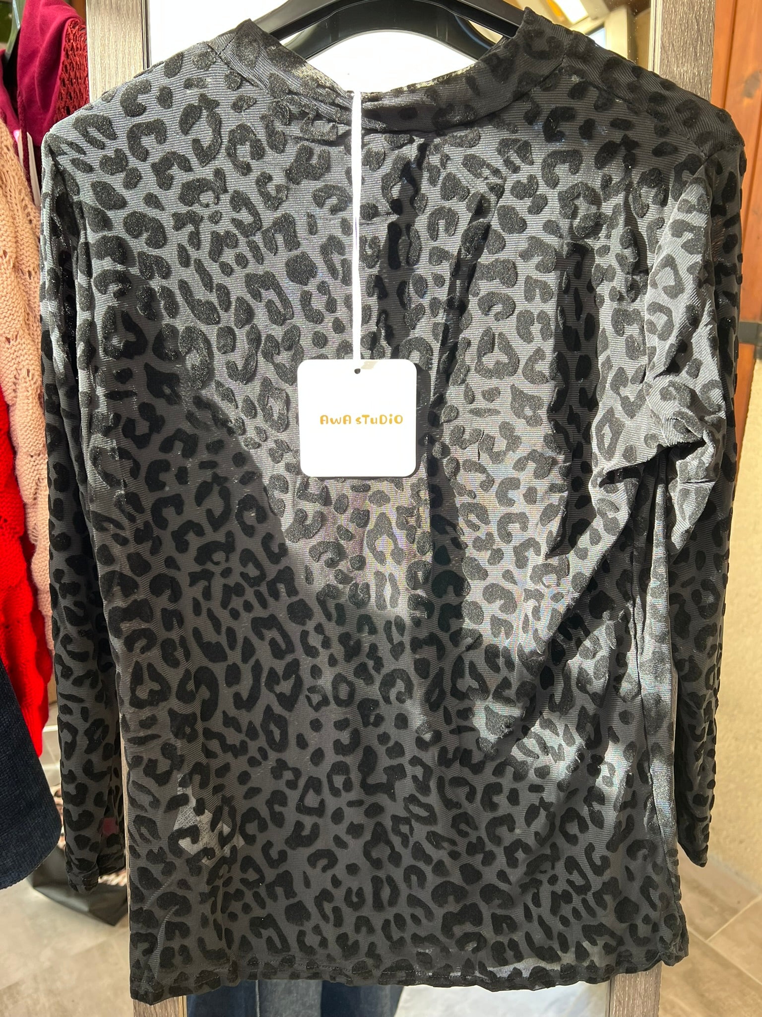 haut léopard taille 36/38