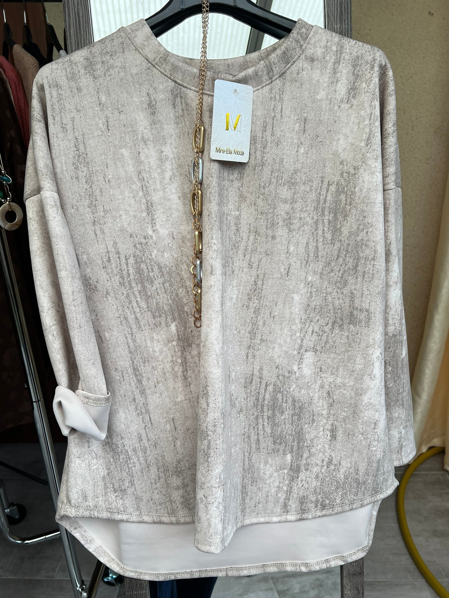 pull avec collier taille unique 38 a 44