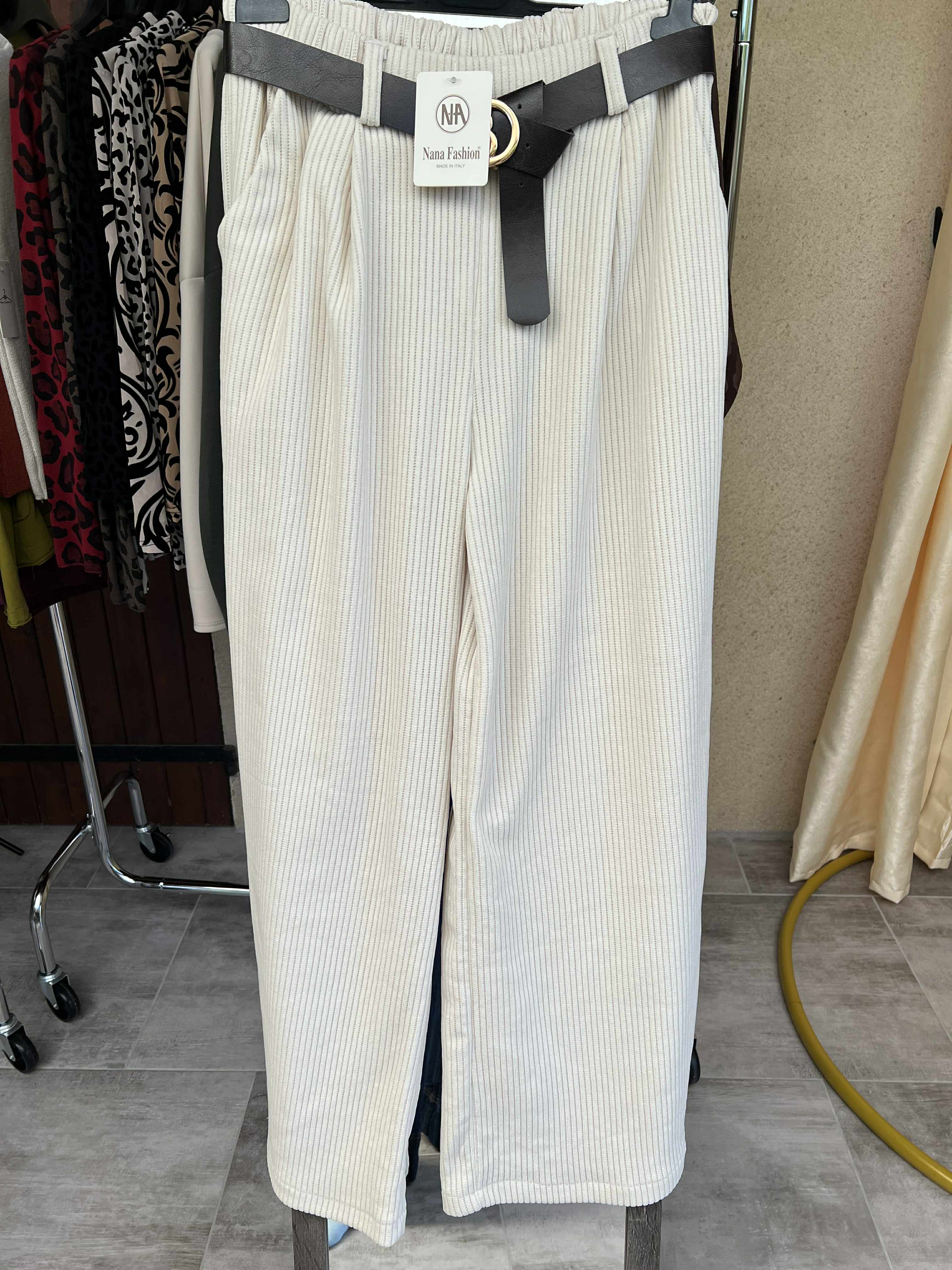 pantalon blanc côtelé taille unique 38 a 46