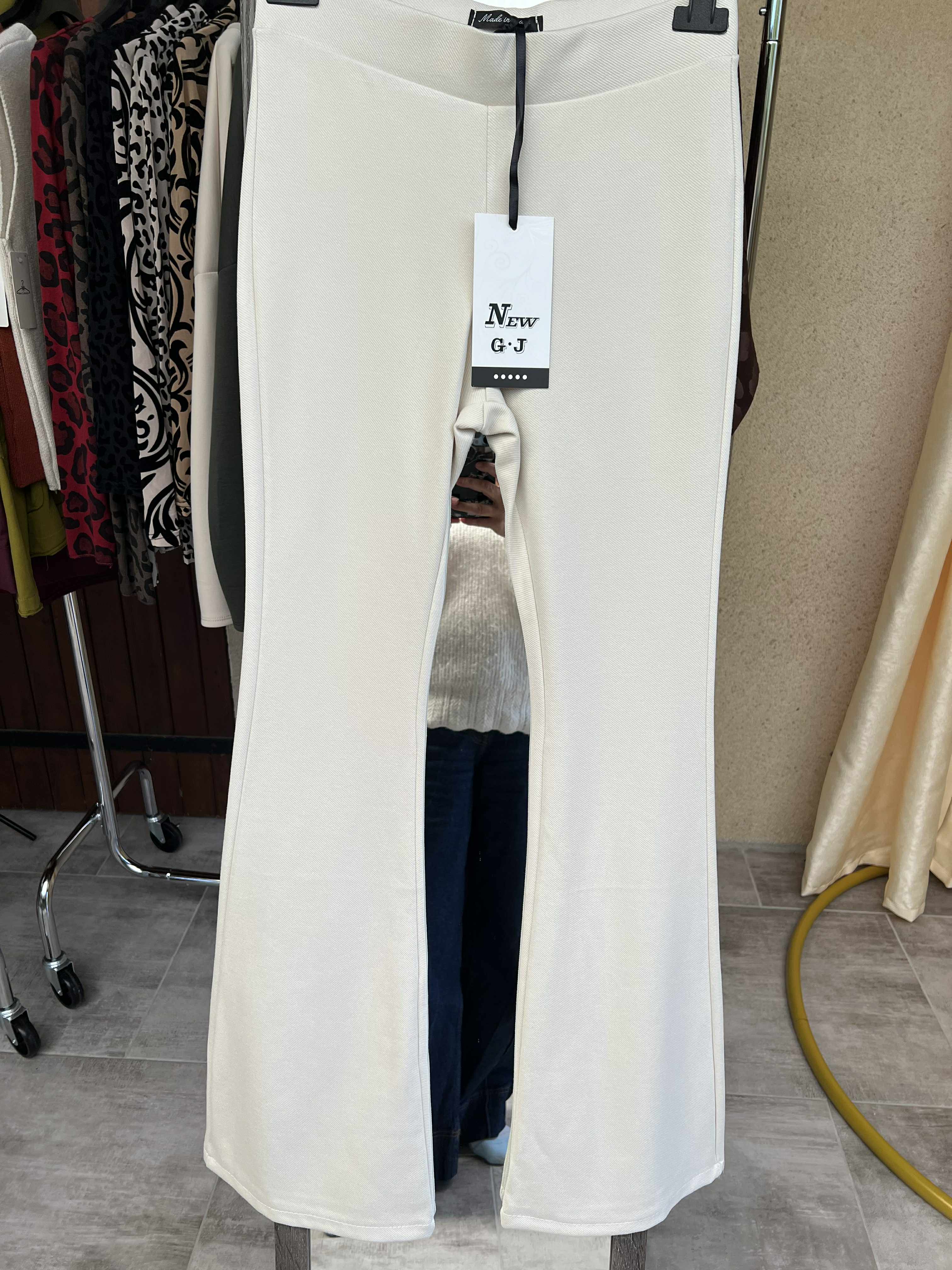 pantalon fuseau beige