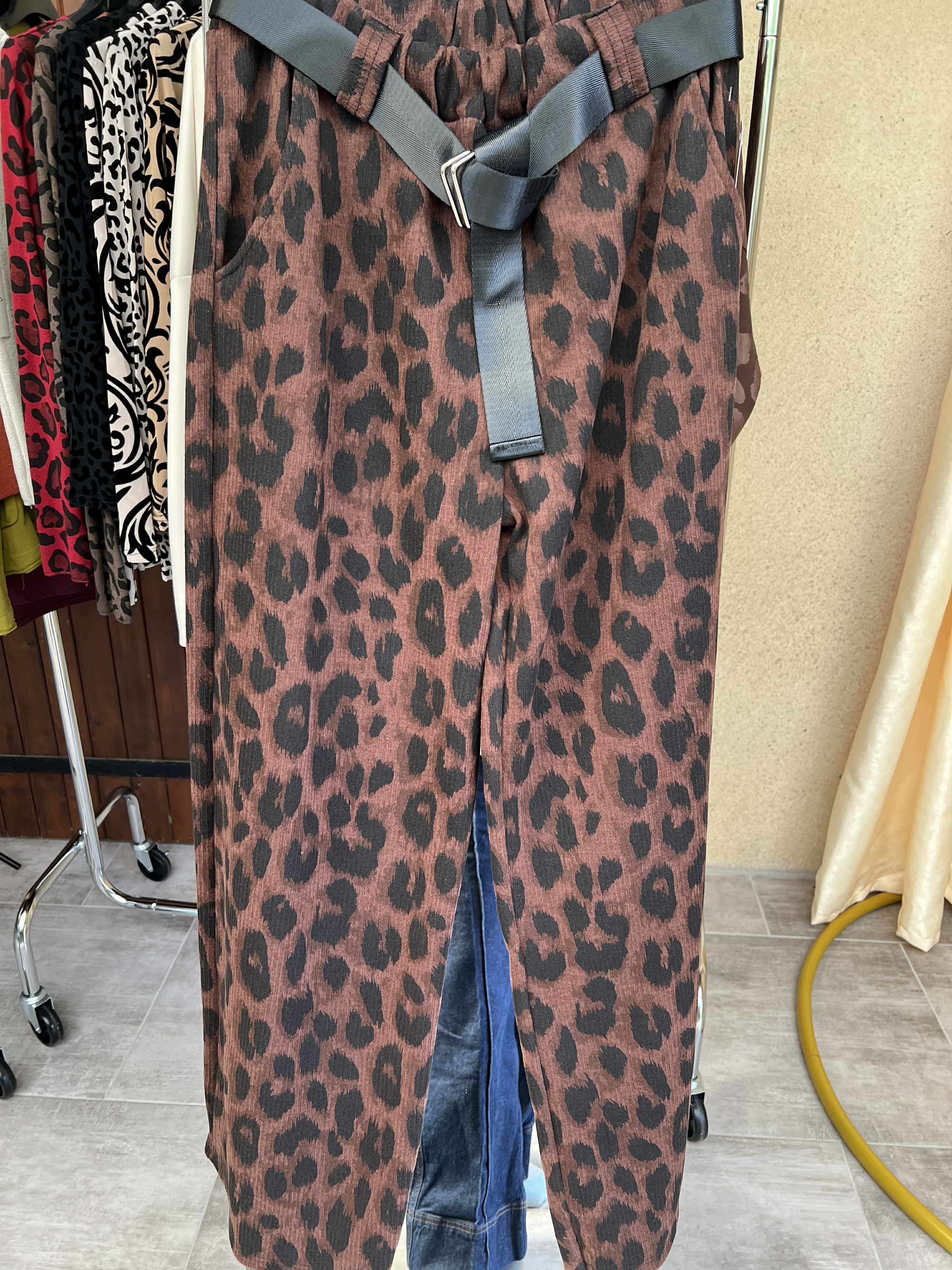 pantalon leopard taille unique 38 a 46
