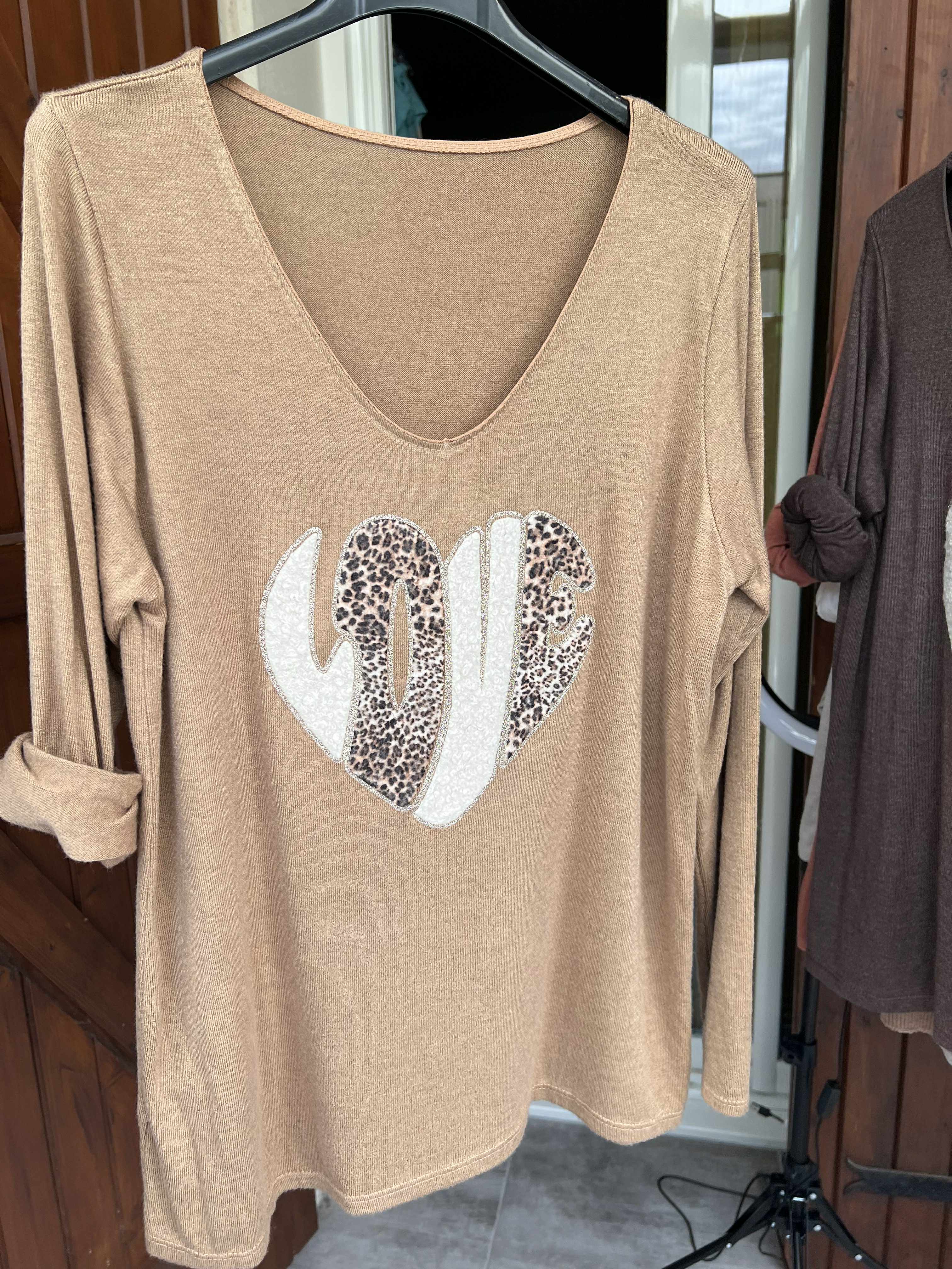 pull fin LOVE taille unique de 36 a 42