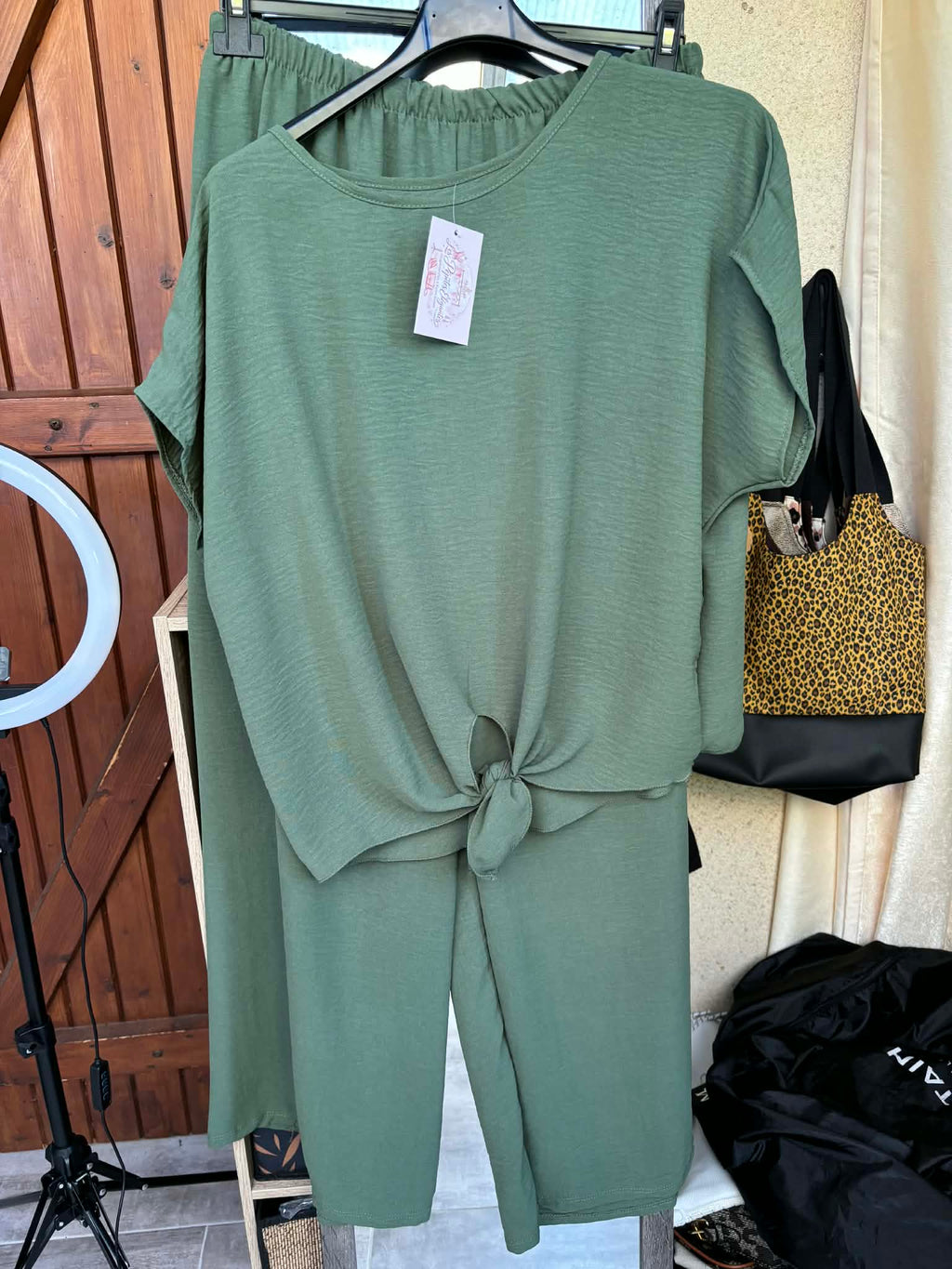 REF 39 Ensemble fluide – Style lumineux et confort absolu