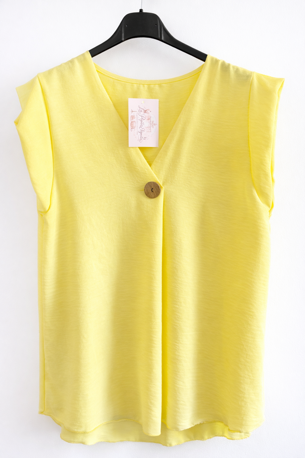 REF 35 Top fluide jaune – Fraîcheur & élégance au quotidien