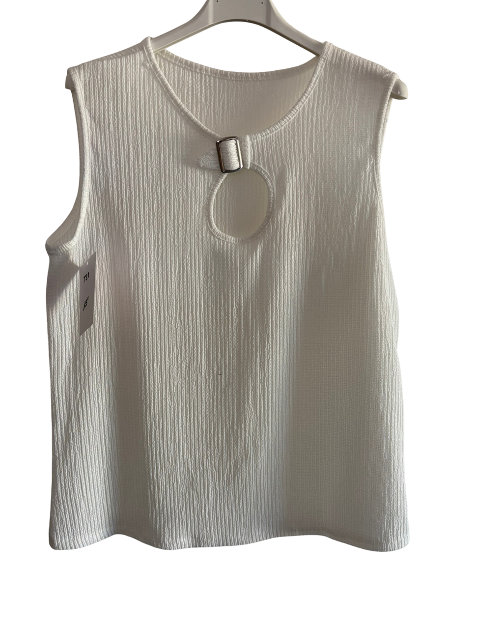 REF 15 Top sans manches maille texturée