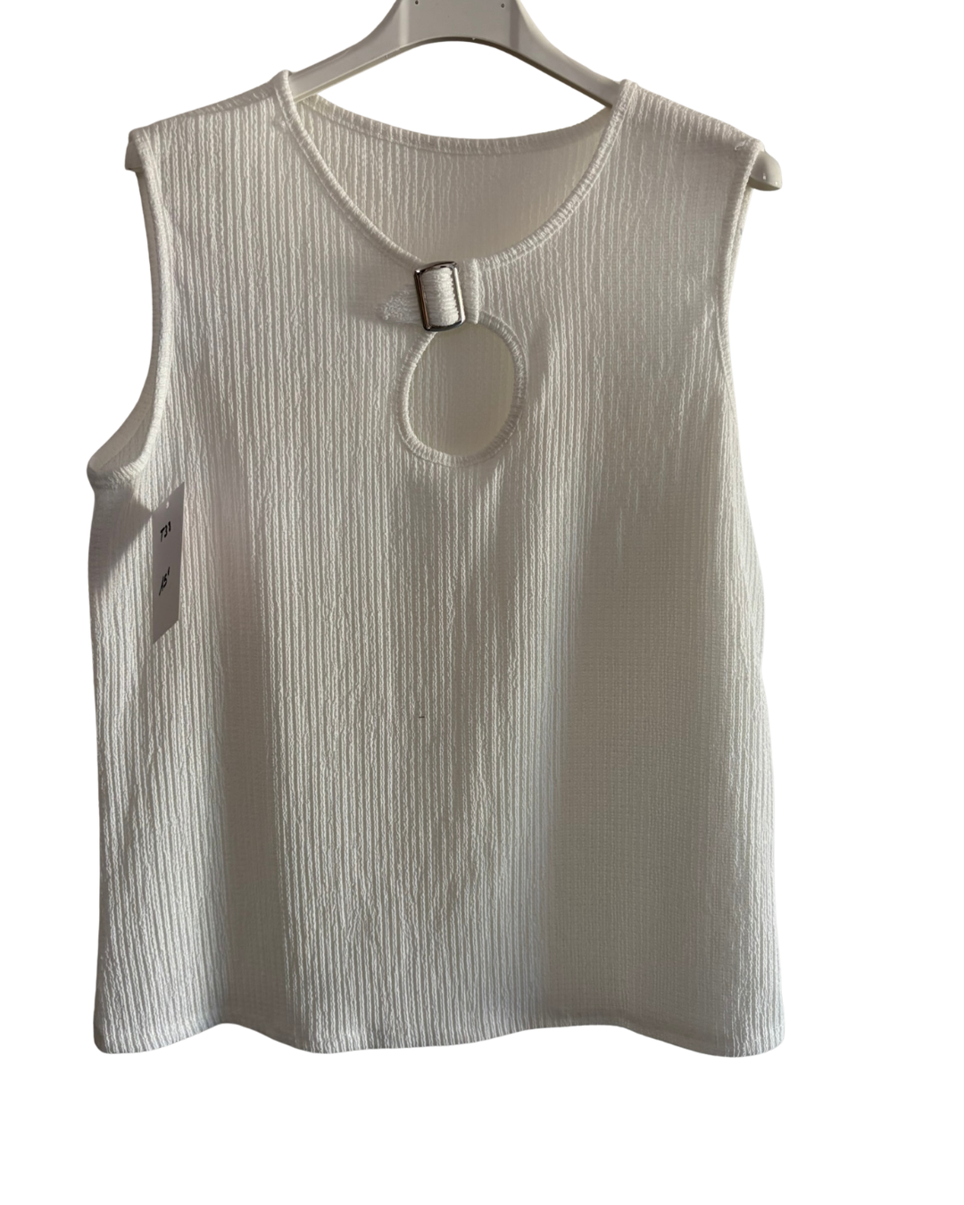 REF 15 Top sans manches maille texturée
