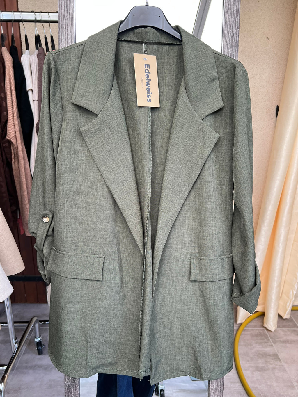 veste ouverte fine taille 36/40