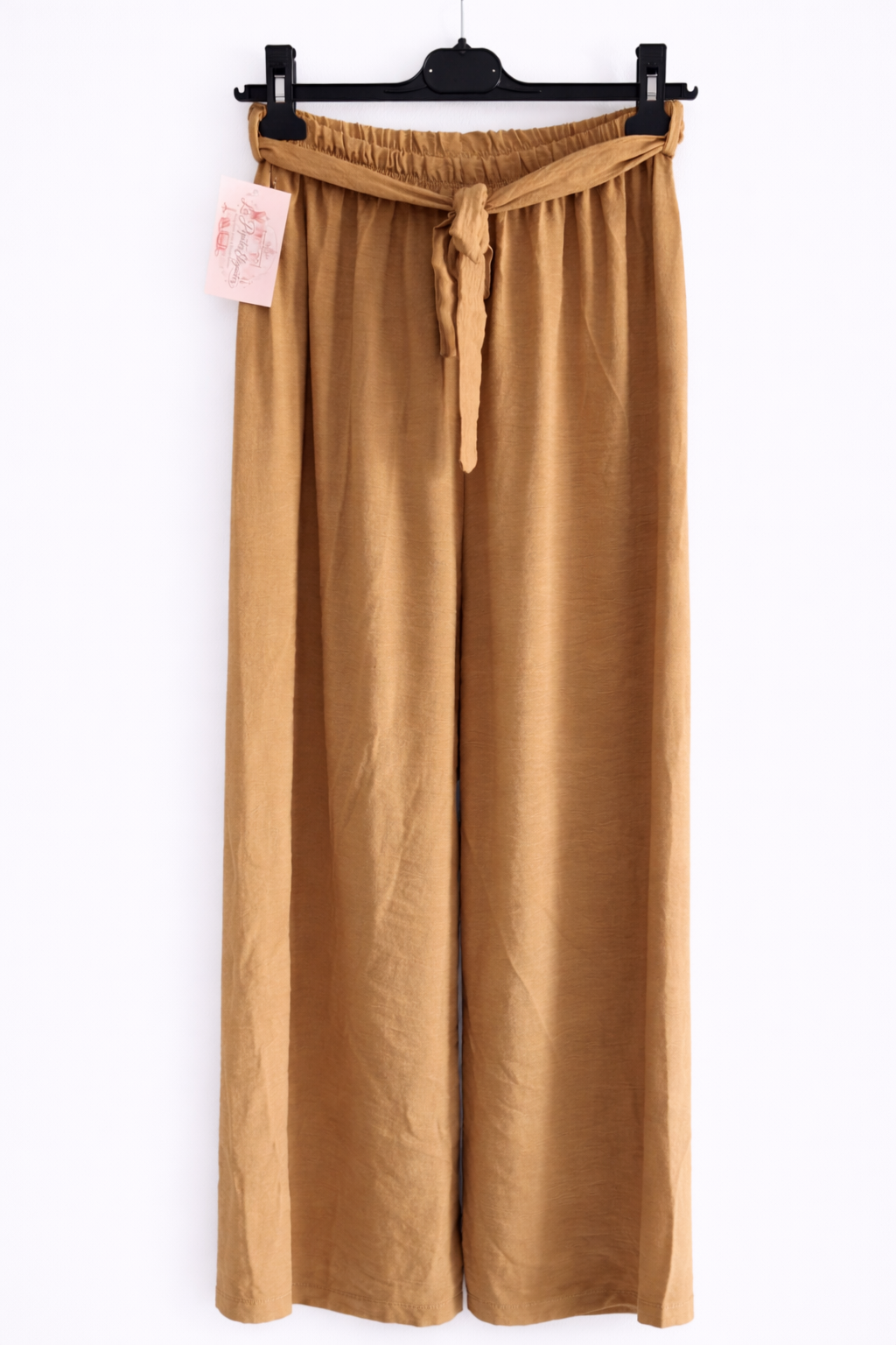REF 26 Pantalon fluide  – Éclat & légèreté estivale